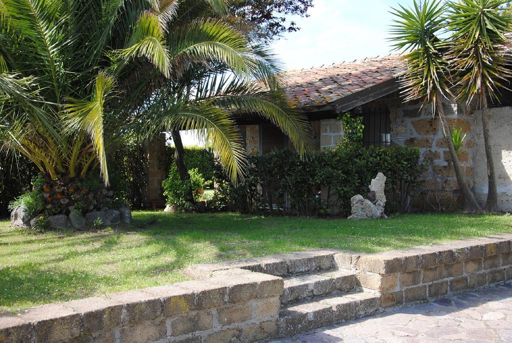 Tenuta Di Pontesodo 蒙塔尔托迪卡斯特罗 外观 照片